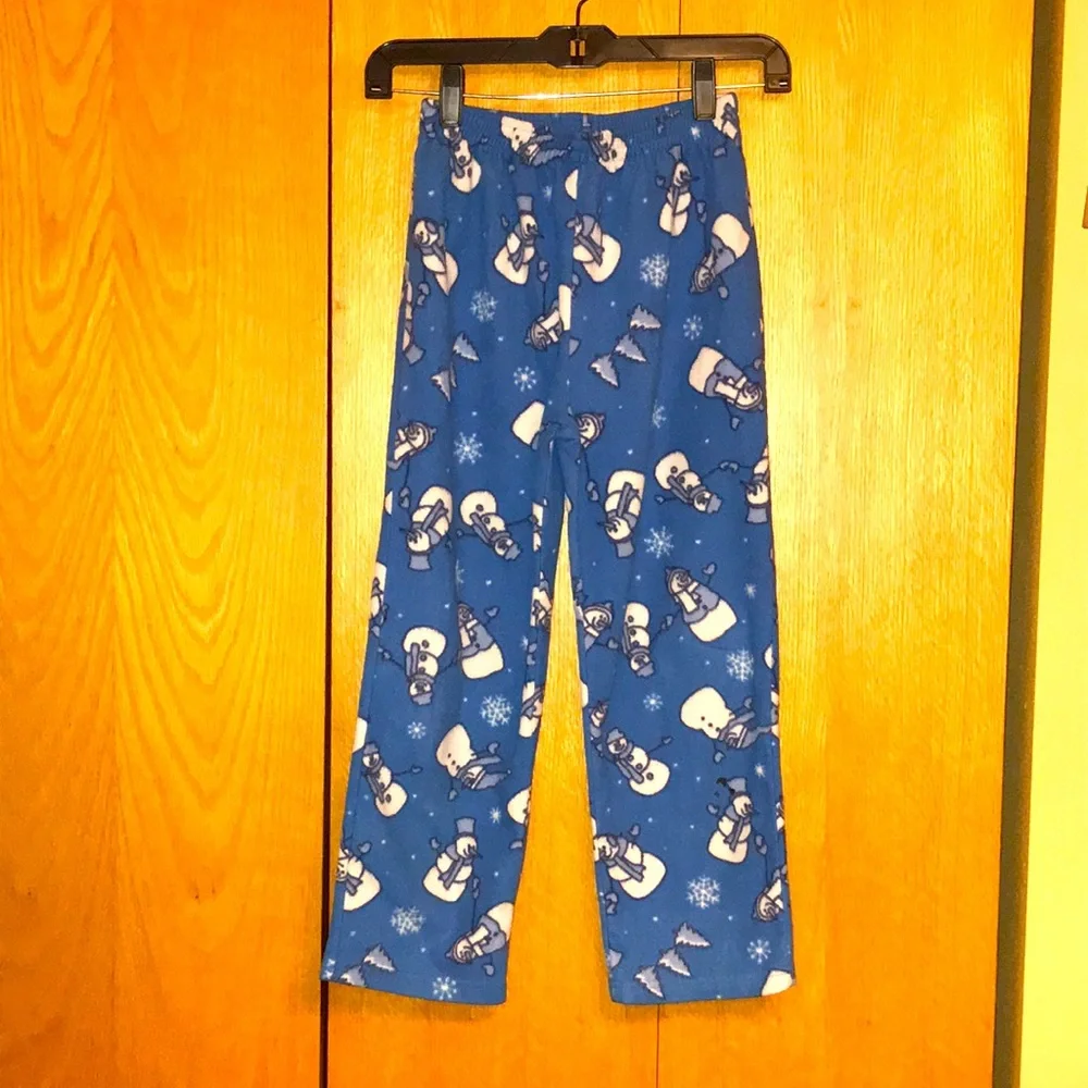 The Children’s Place 7 / 8 fleece pajamas set blue snowmen trees cozy warm VGUC